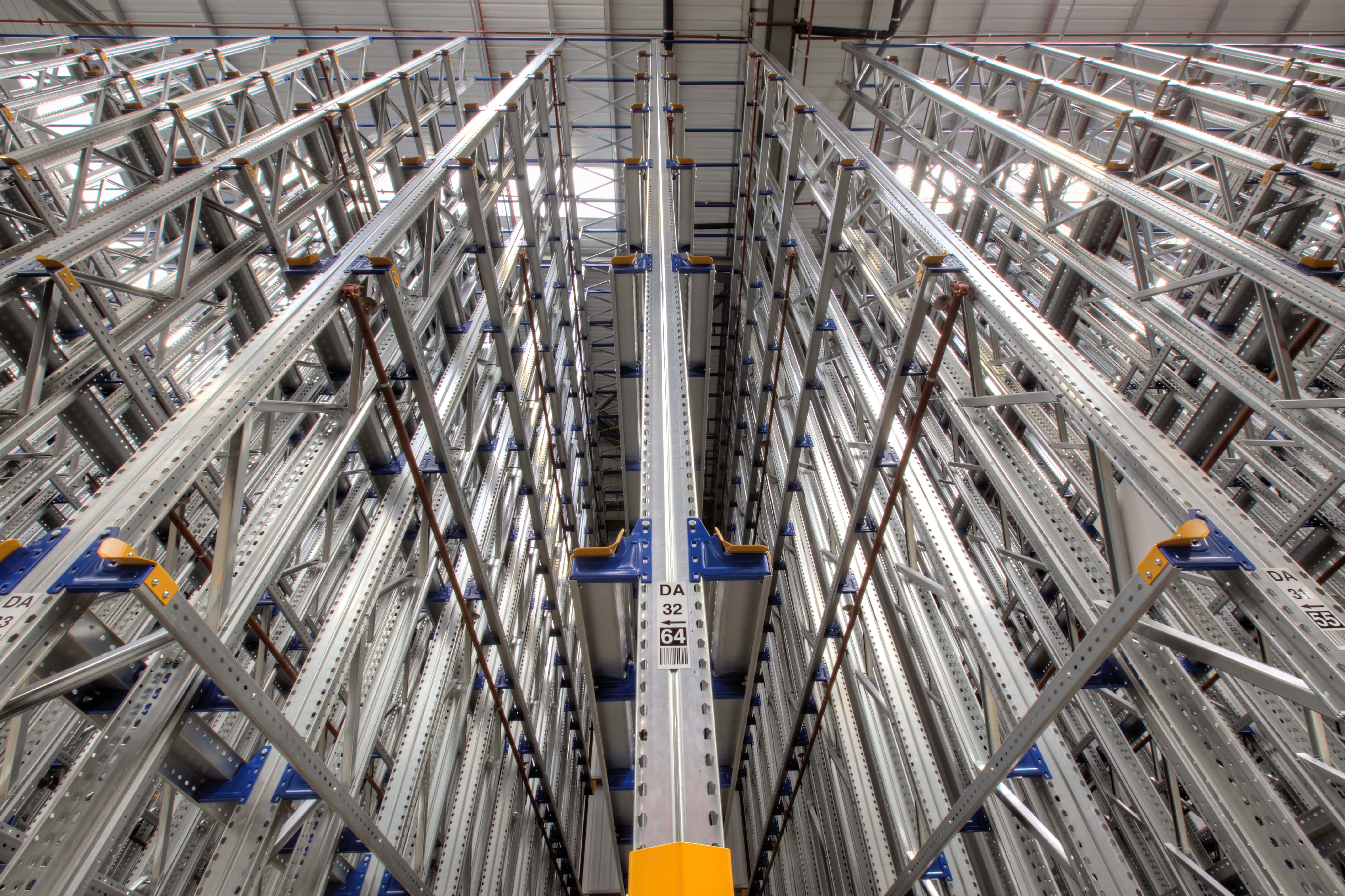 Drivein racking High storage capacity CLN Racking